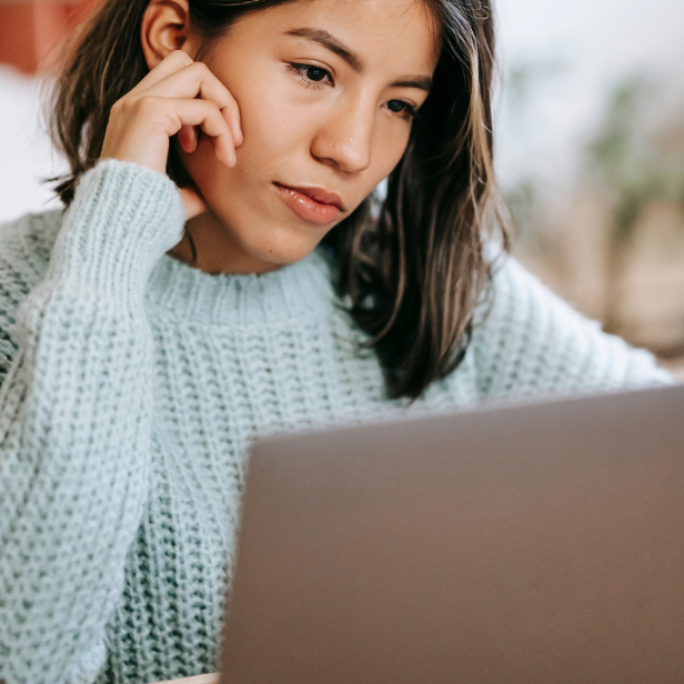 woman researching weight loss programs in Fairfax